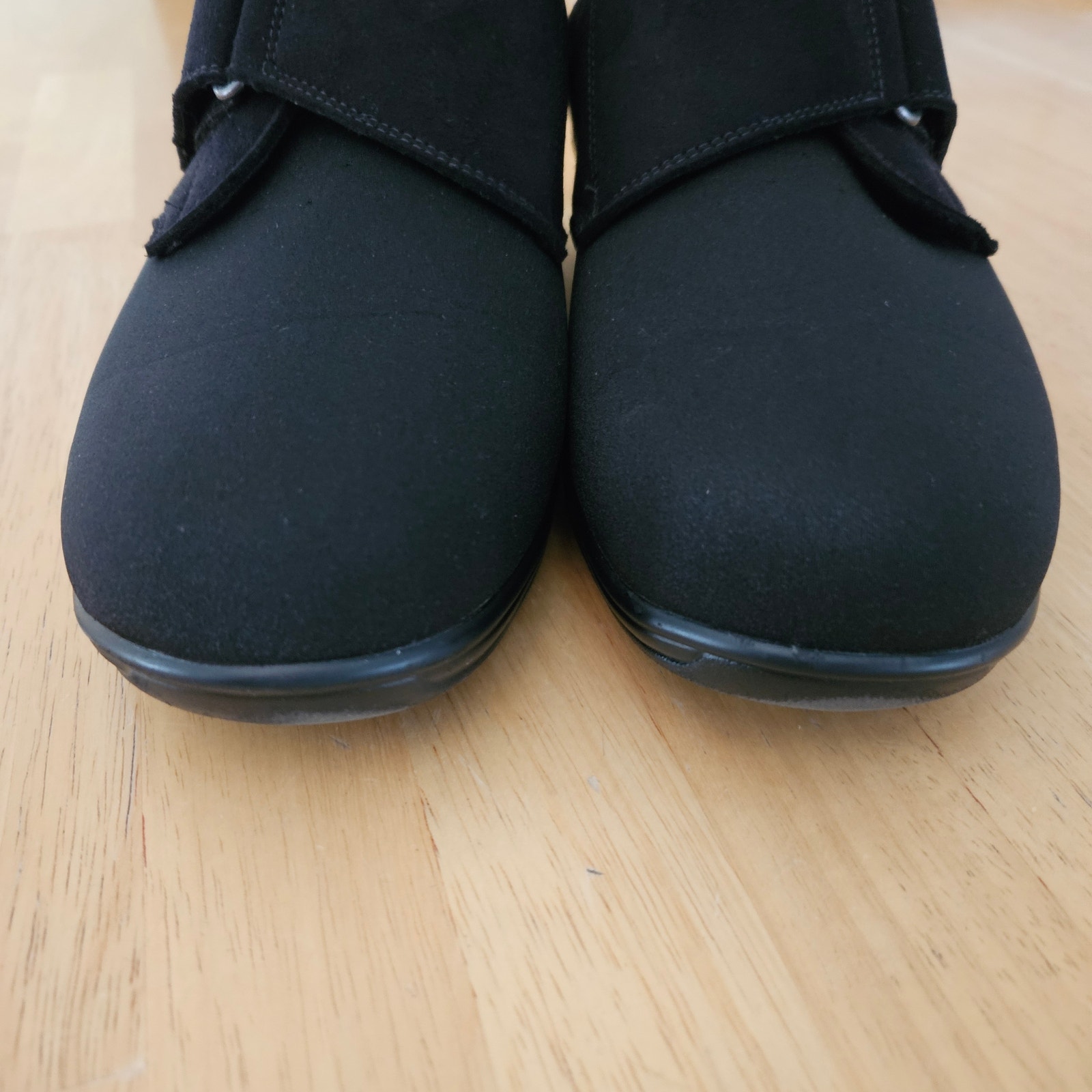 Orthofeet Women's Wichita Diabetic Comfort Shoes Black Sz 8.5 Wide Euc — image 2 of 8